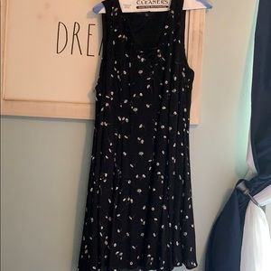 Torrid Size 2 black with white daisy dress